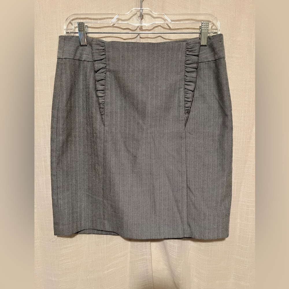 Banana Republic Gray Mini Skirt